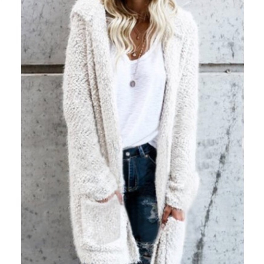 SOLD! Oversized button up fuzzy popcorn cardigan